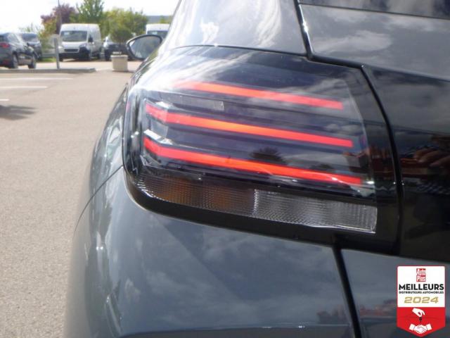 Peugeot 208 image 6