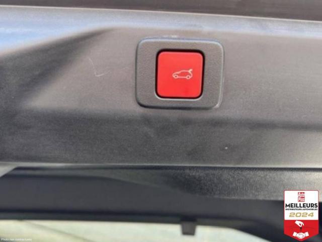 Peugeot 3008 image 1