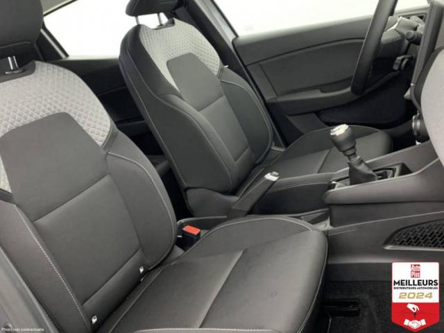 Renault Clio image 9