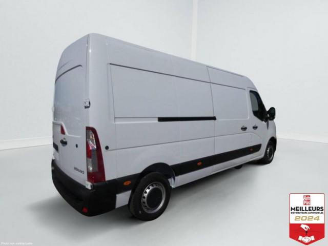 Renault Master image 1