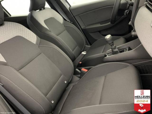 Renault Clio image 2
