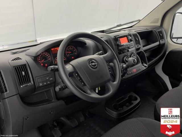 Opel Movano image 6