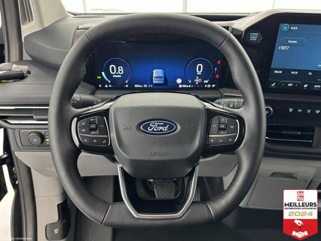 Ford Transit image 9
