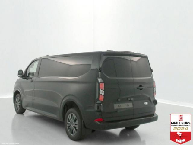 Ford Transit image 4