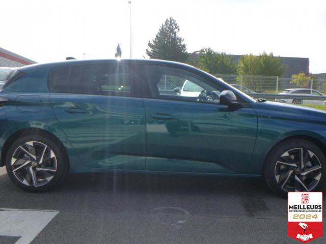 Peugeot 308 image 1