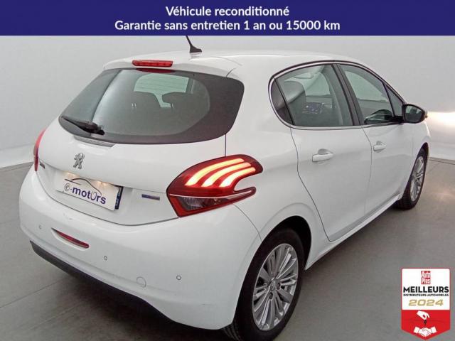 Peugeot 208 image 2