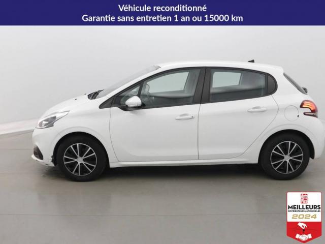 Peugeot 208 image 2