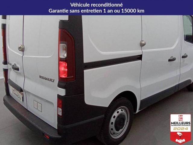 Renault Trafic image 9
