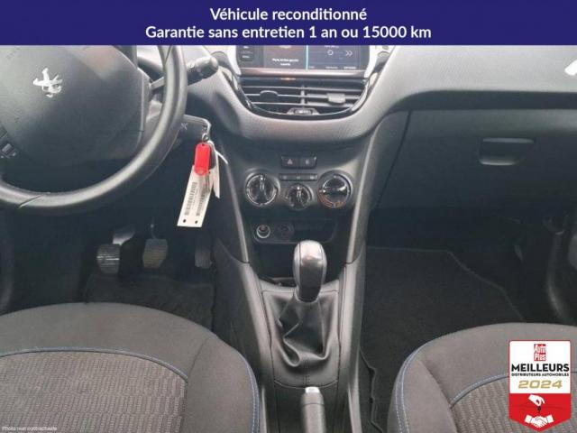 Peugeot 208 image 1