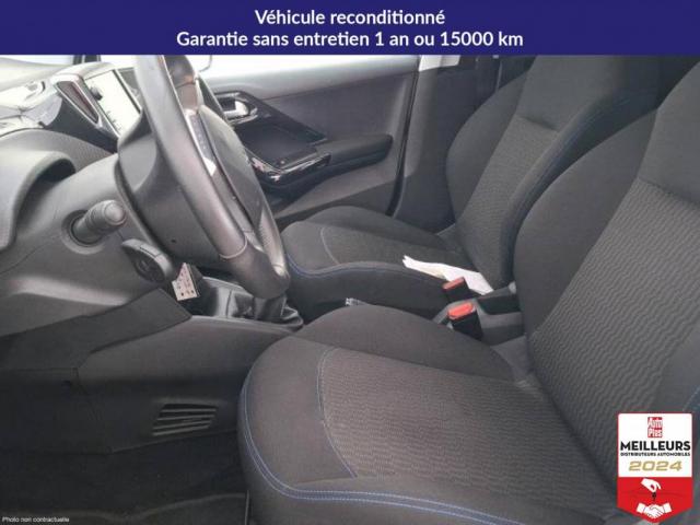 Peugeot 208 image 7