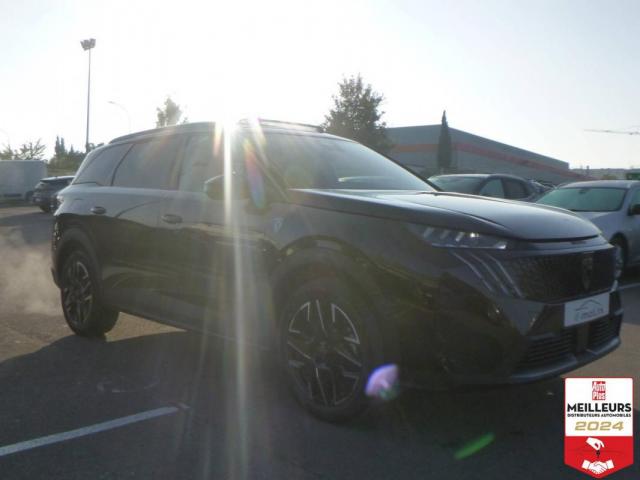 Peugeot 5008 image 1