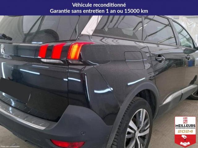 Peugeot 5008 image 2