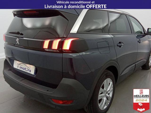 Peugeot 5008 image 4