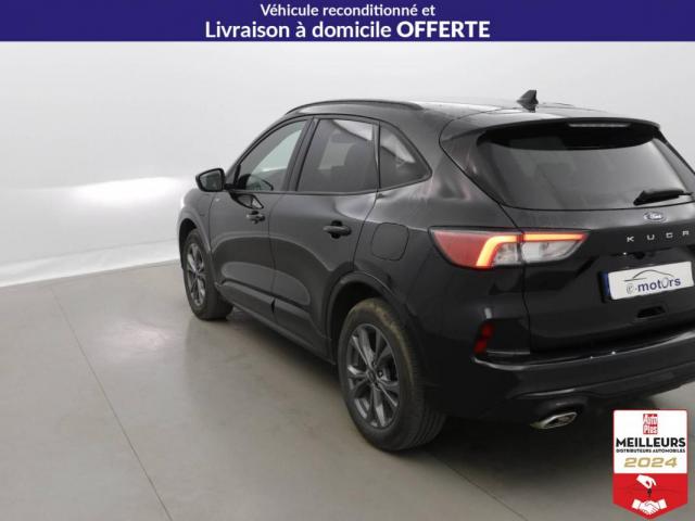 Ford Kuga image 6