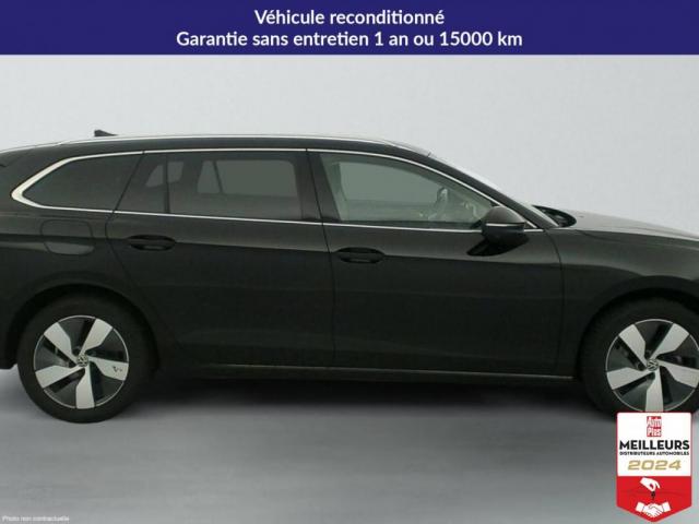 Volkswagen Passat image 1