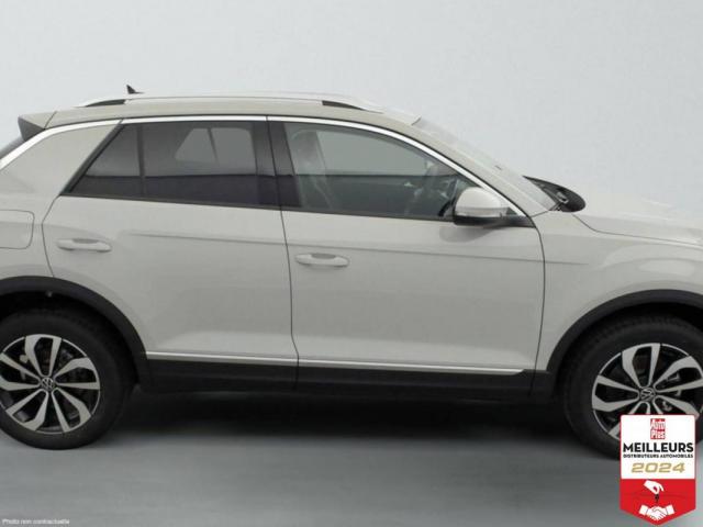 Volkswagen T-Roc image 2