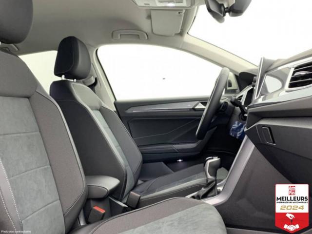 Volkswagen T-Roc image 9