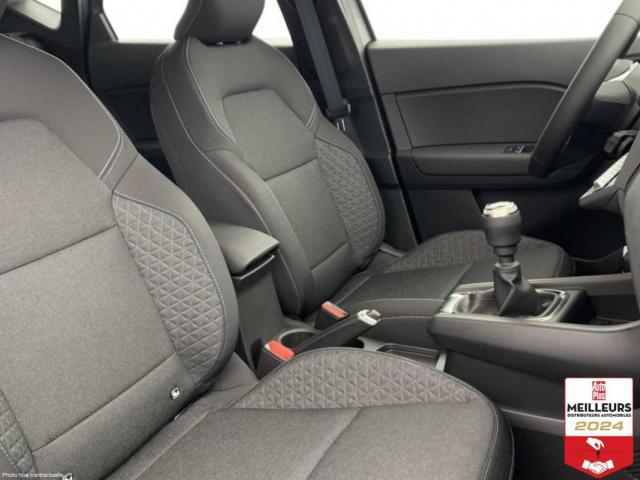 Renault Captur image 2