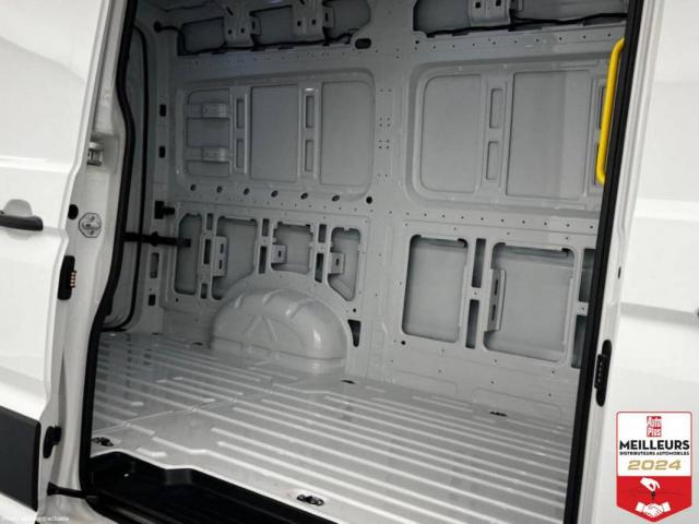 Volkswagen Crafter image 6