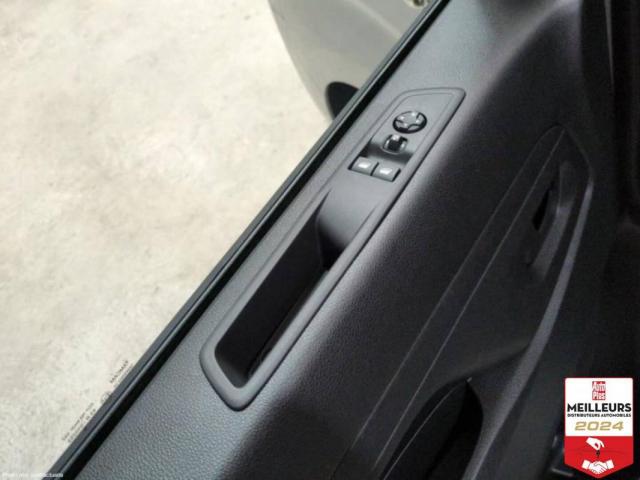 Citroen Jumpy image 8