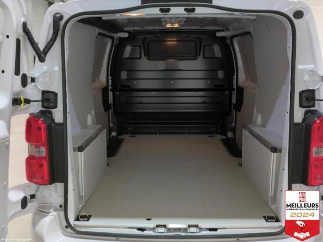 Citroen Jumpy image 1