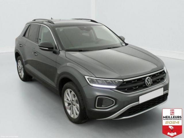 Volkswagen T-Roc image 9