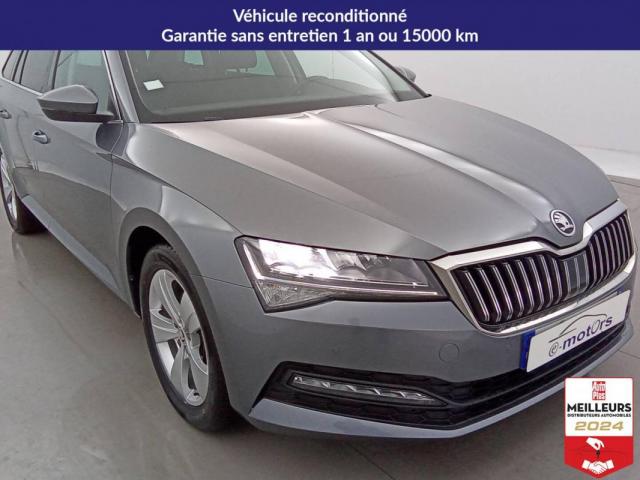 Skoda Superb Combi image 6