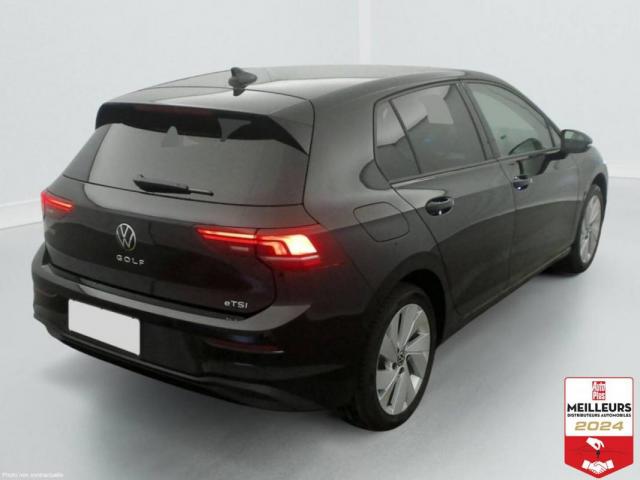 Volkswagen Golf image 6