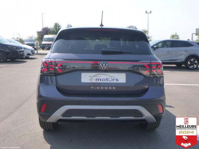 Volkswagen T-Cross image 1