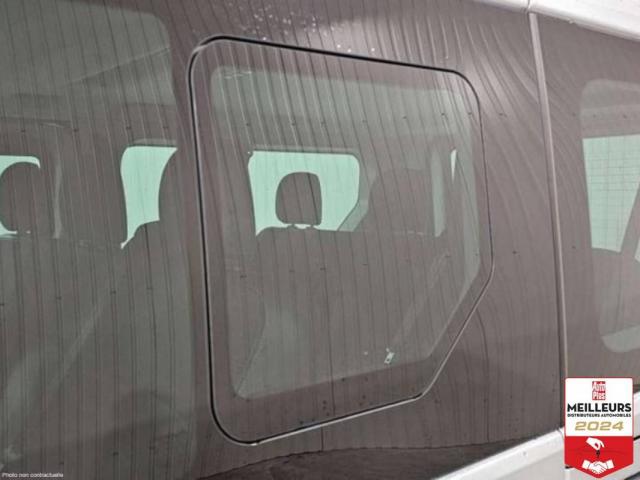 Renault Trafic image 9