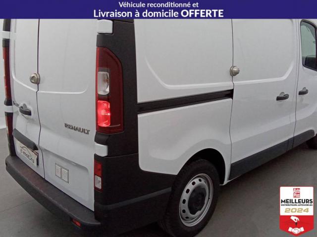 Renault Trafic image 1