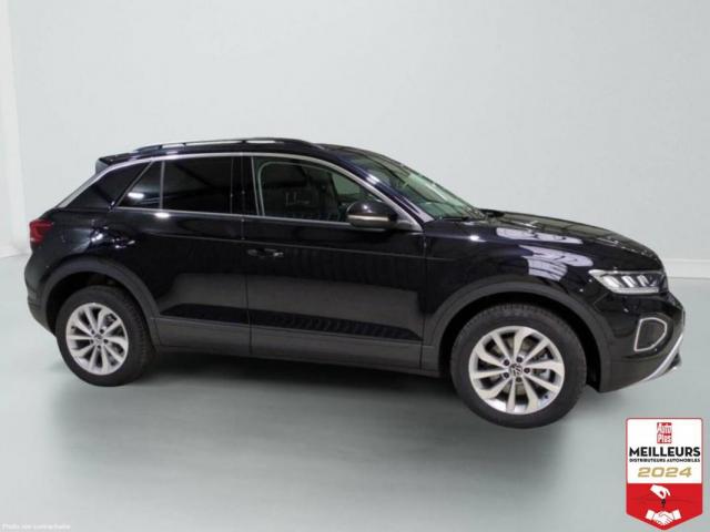 Volkswagen T-Roc image 6