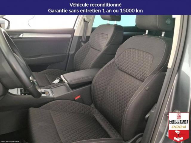 Skoda Superb Combi image 4