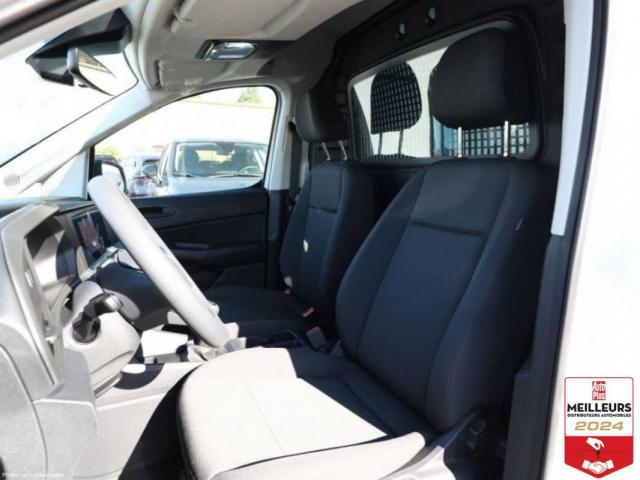 Ford Transit Connect image 9