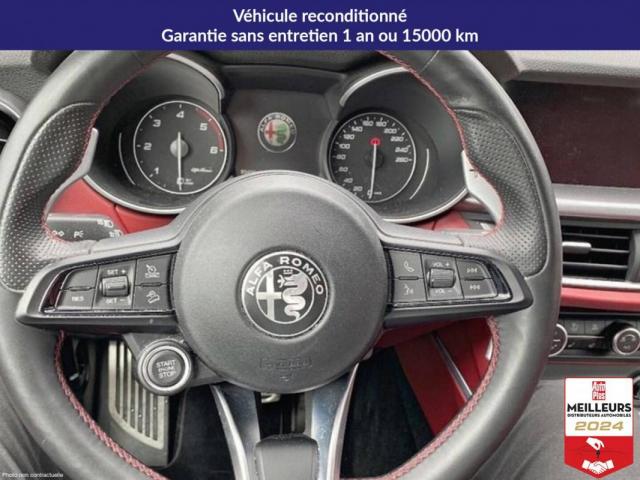 Alfa Romeo Stelvio image 4