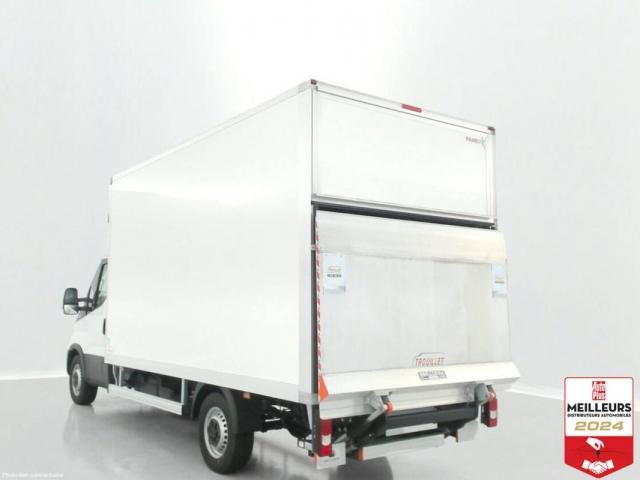 Iveco Daily image 9