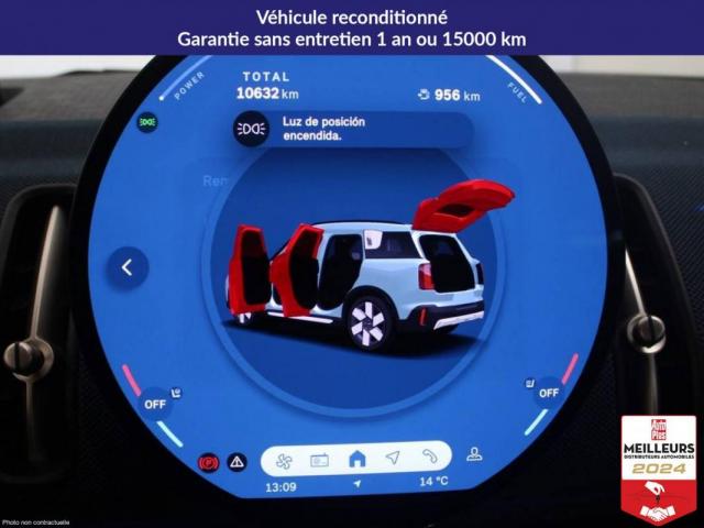 Mini Countryman image 2