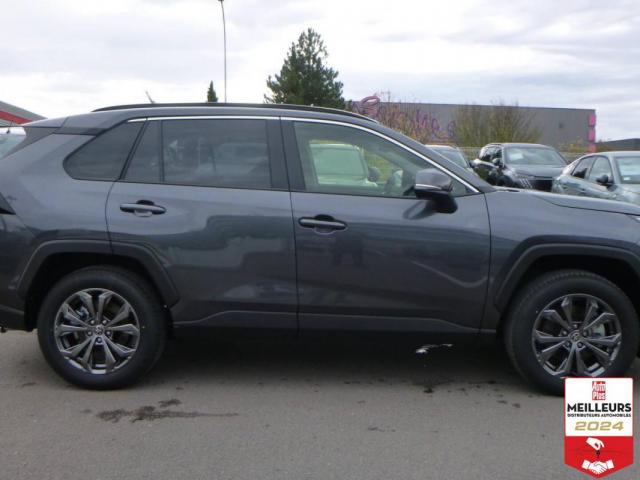 Toyota Rav4 image 2