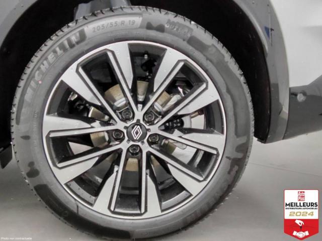 Renault Austral image 8