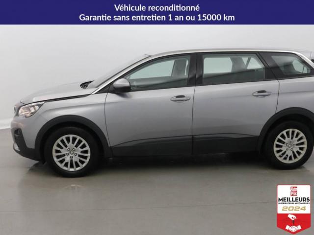 Peugeot 5008 image 1