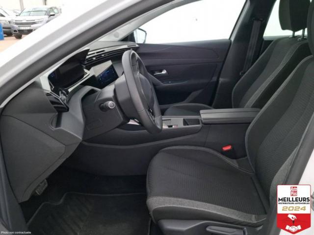 Peugeot 308 image 1