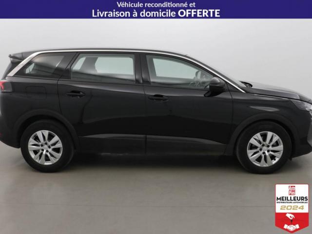 Peugeot 5008 image 1