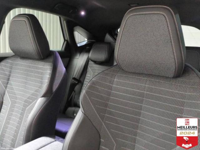 Peugeot 3008 image 8