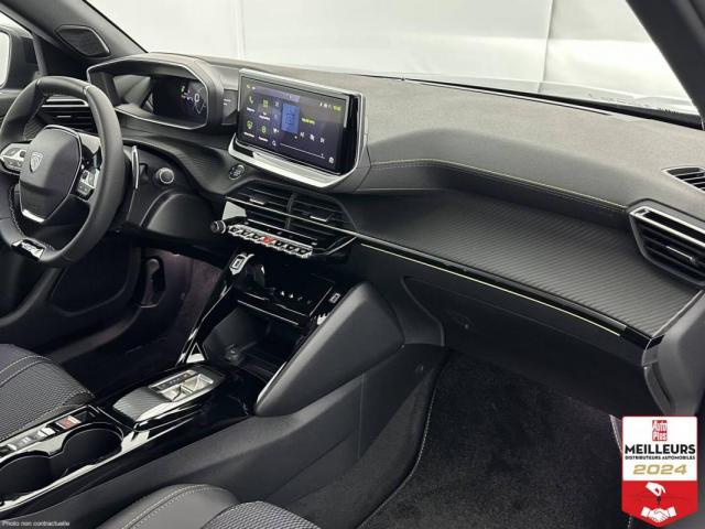 Peugeot 2008 image 3