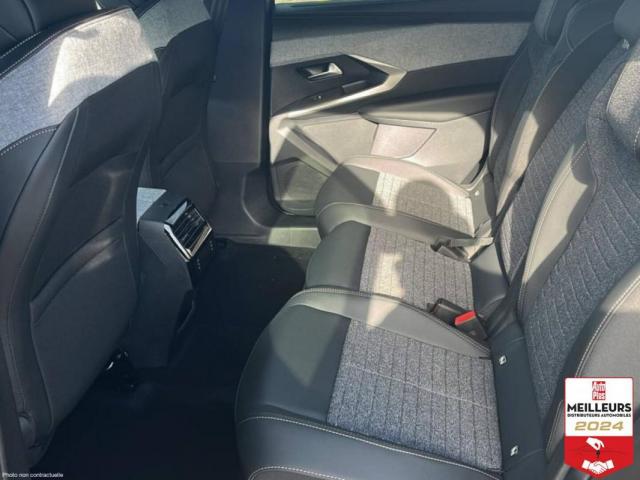 Peugeot 5008 image 4