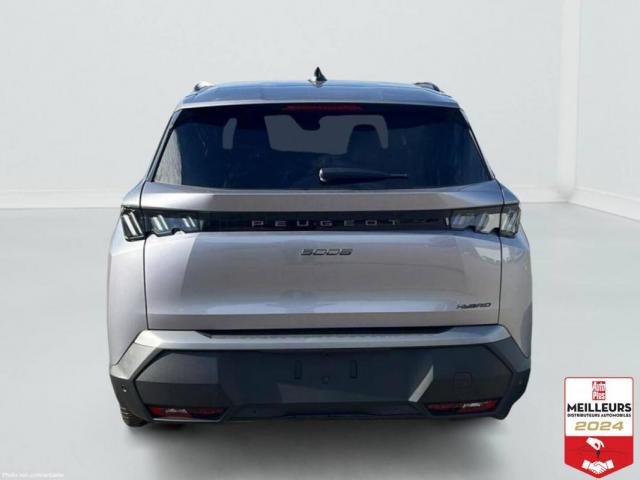 Peugeot 5008 image 1