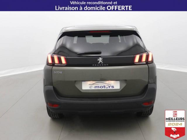 Peugeot 5008 image 2