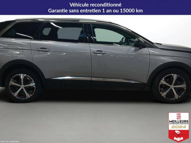 Peugeot 5008 image 3