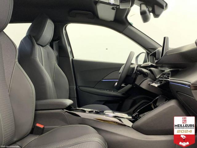 Peugeot 2008 image 6