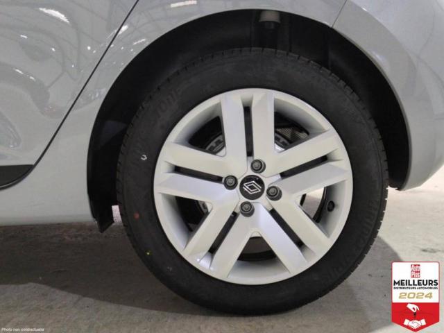 Renault Clio image 2